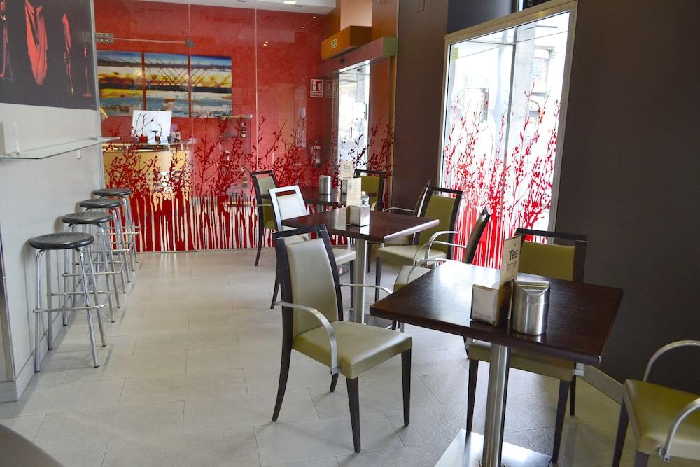 Hotel Alda Palacio Valdes Aviles Luaran gambar